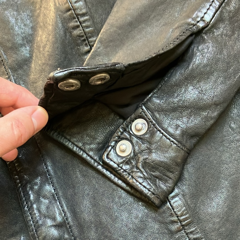 ALTER EGO Black Leather Jacket - Picture 11 of 17